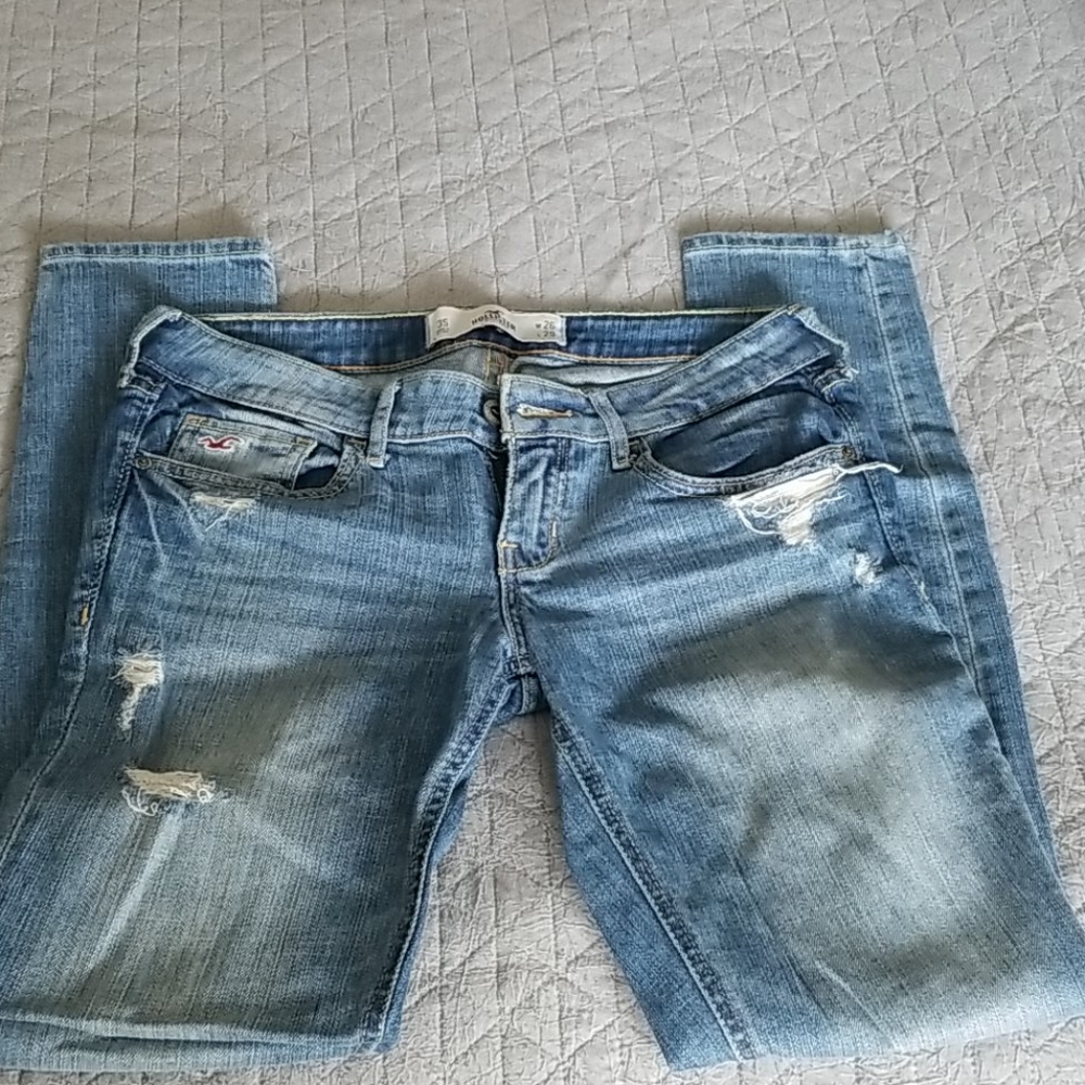 Hollister Super Skinny Jeans